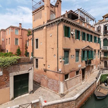 Venice Luxury Apartments Exterior photo